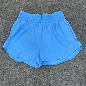 Nike Women's One Dri-FIT Ultra High-Waisted 3" Brief-Lined Shorts Blue Large NWT
